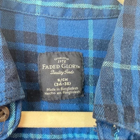 Faded Glory Men Shirt. Blue Striped. Sz S (34-36) - Picture 5 of 6